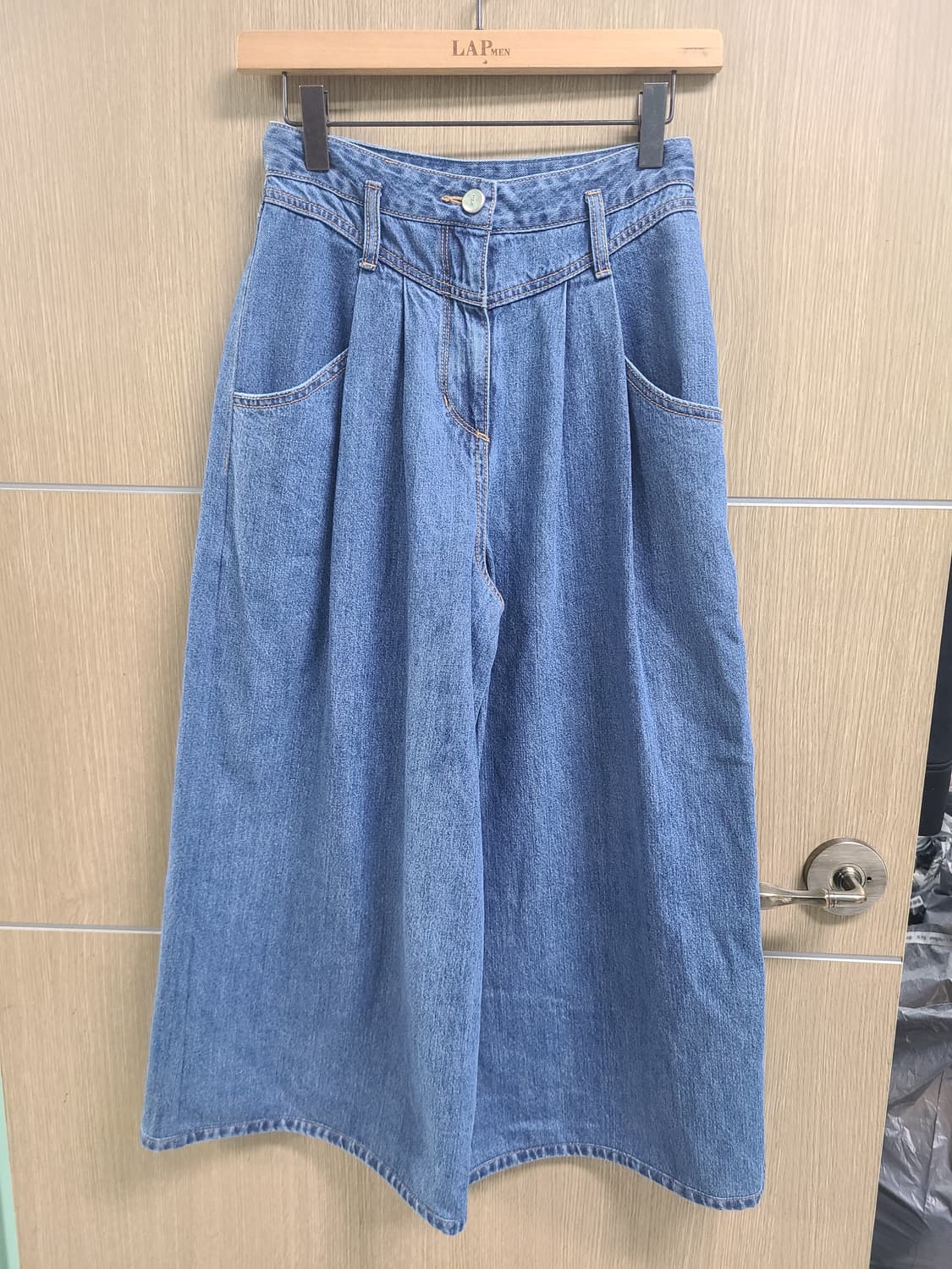 오즈세컨 와이드 데님 8부 버뮤다 팬츠 상품이미지1