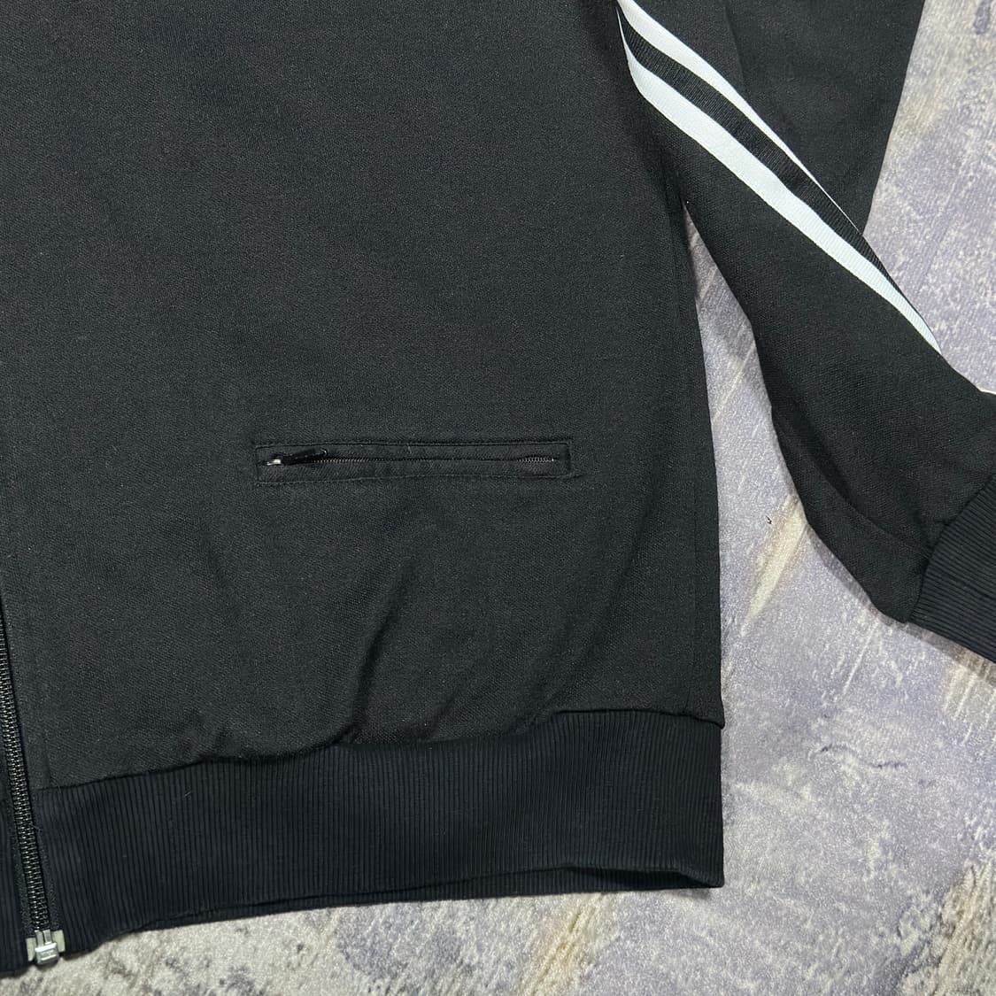 아디다스 00s 구피 콜라보 트랙탑 XL 상품이미지3