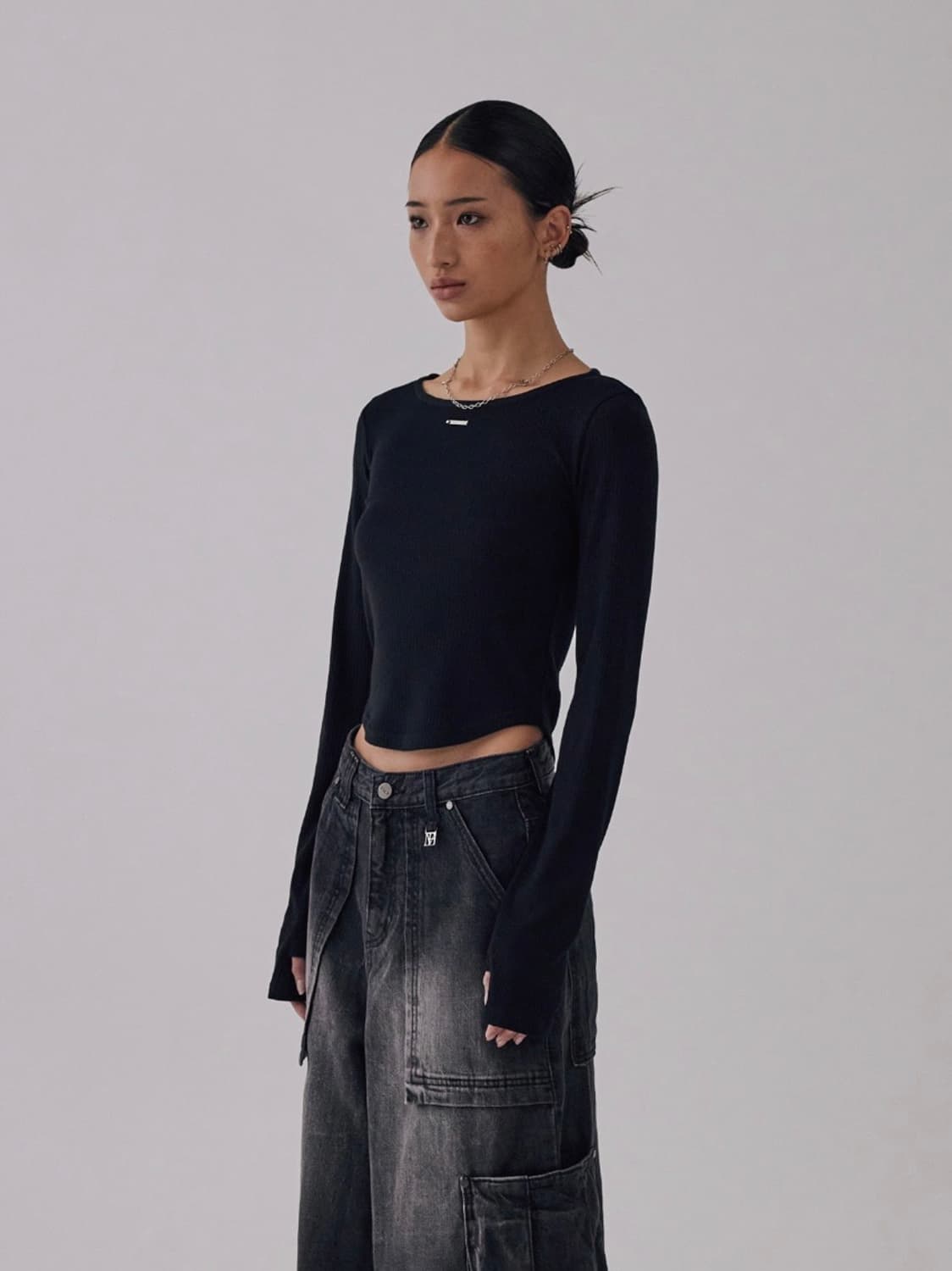 트리밍버드 보트넥 핑거홀 슬리브리스 상품이미지2