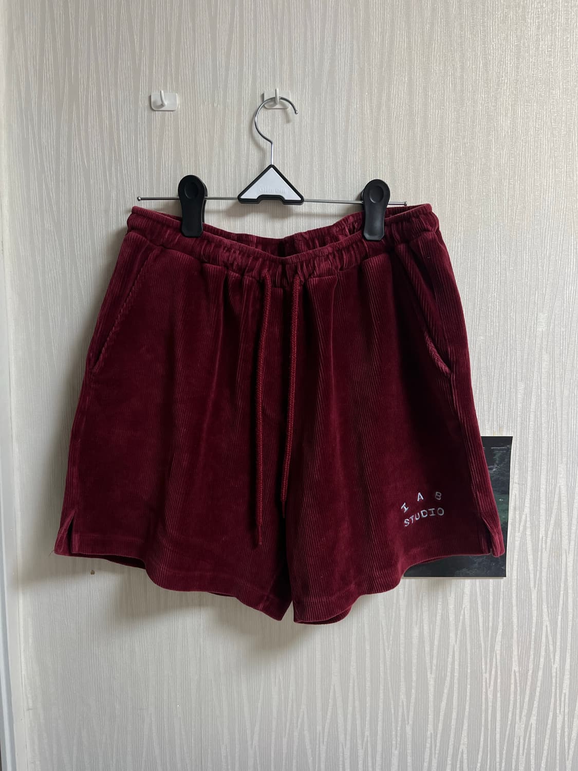 아이앱 스튜디오 코듀로이 반바지 상품이미지1