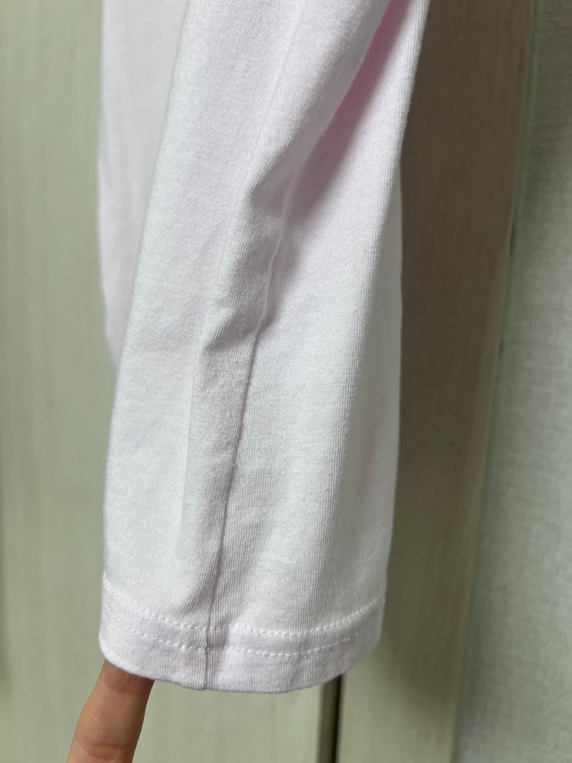 포어링 B.jewel logo tee 비쥬얼 로고티 핑크 반팔 상품이미지4