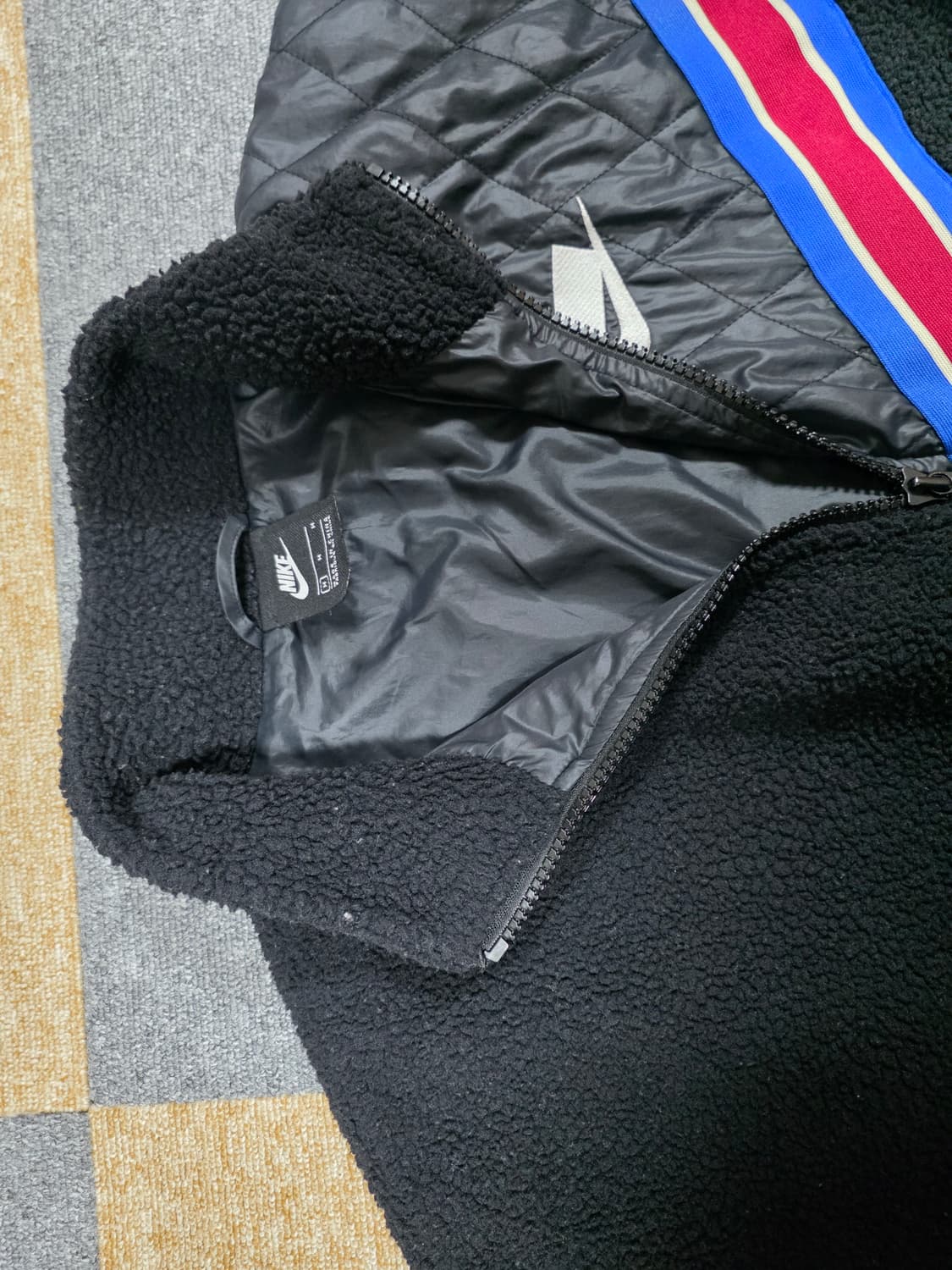 나이키 블랙 퀼팅 플리스 뽀글이 자켓 [M사이즈] 상품이미지7