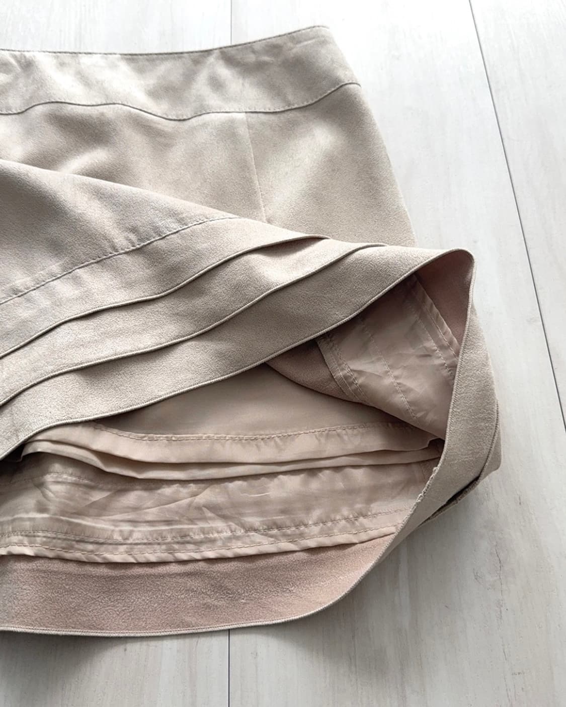 Muted Beige Suede Mini Skirt 상품이미지10