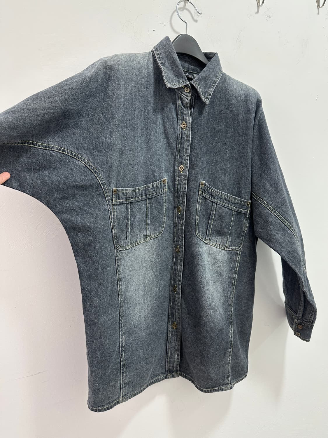 Sweetrouge back cross patch denim shirts 상품이미지3