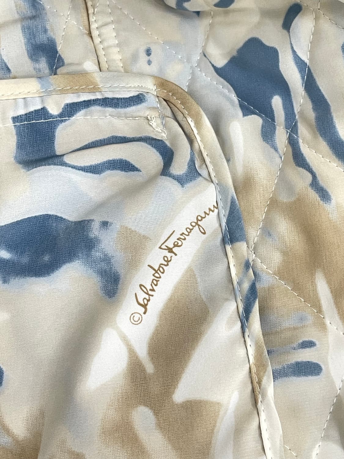 페라가모 퀼팅 자켓 상품이미지9