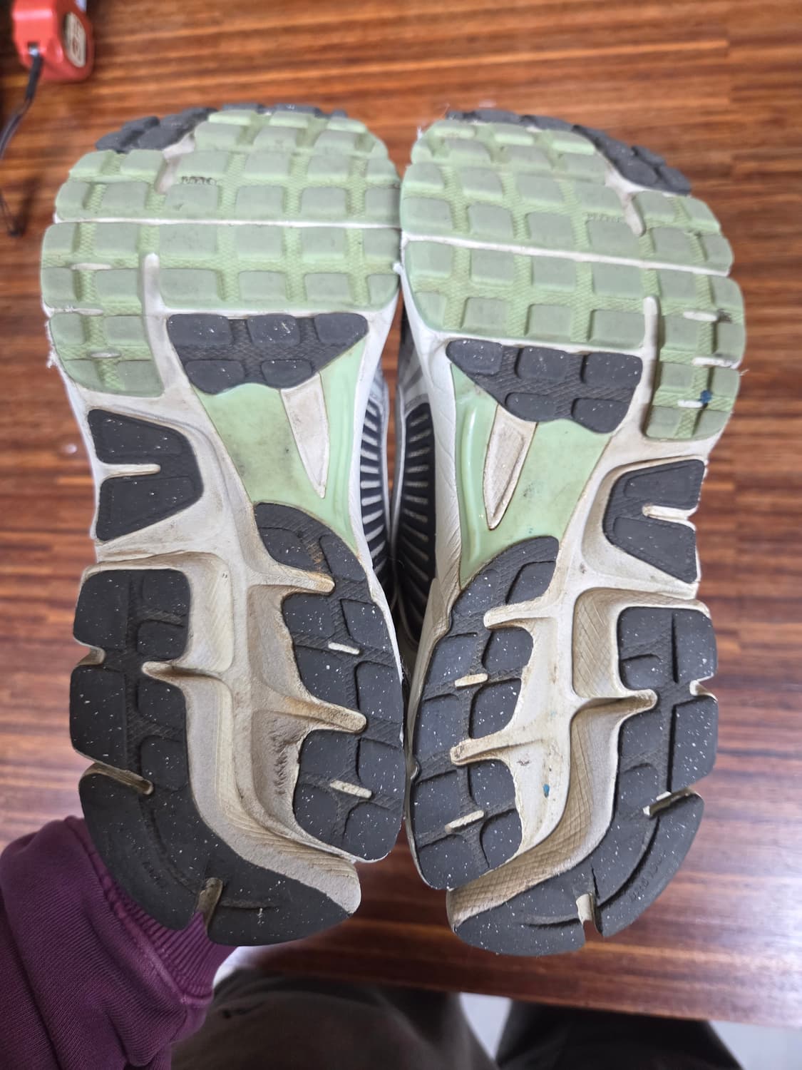 나이키 줌 보메로 5 250 상품이미지5