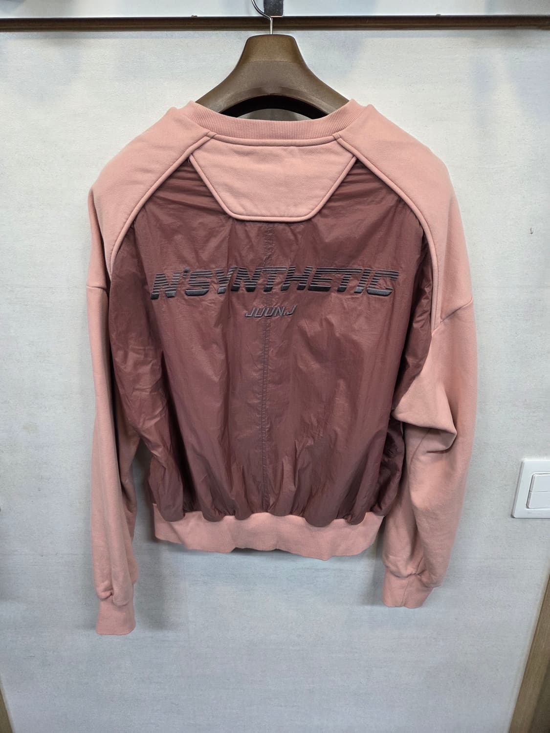 준지 코랄 핑크 배색 나일론 맨투맨 s 상품이미지2