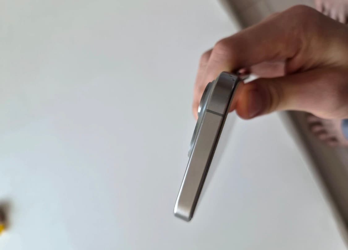 아이폰15프로 128gb 내추럴티타늄 무음 상품이미지6