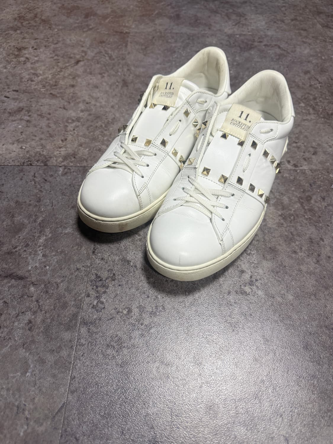 발렌티노 락스터드 스니커즈 43 상품이미지6