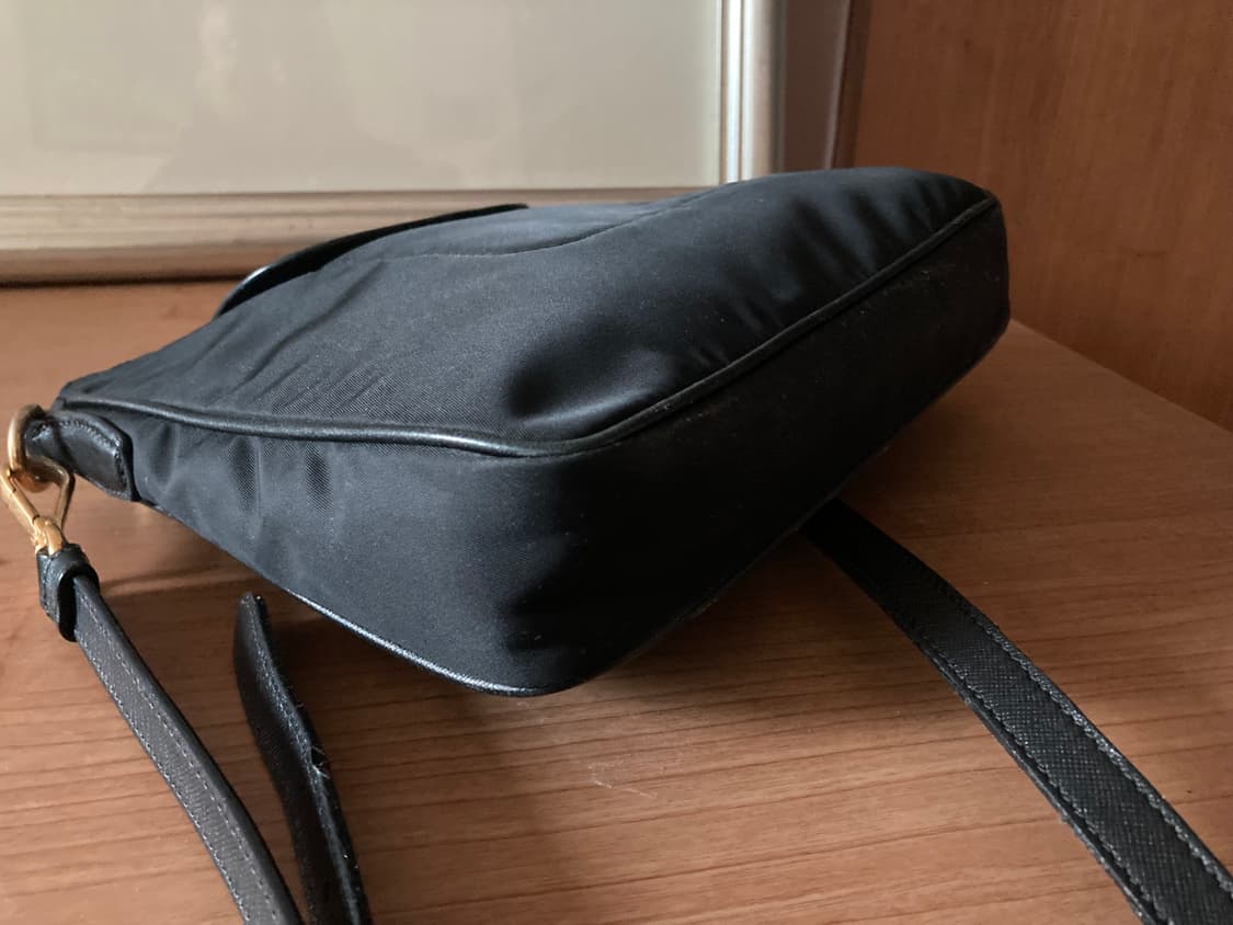 프라다 나일론 사피아노 크로스백 정품 상품이미지3