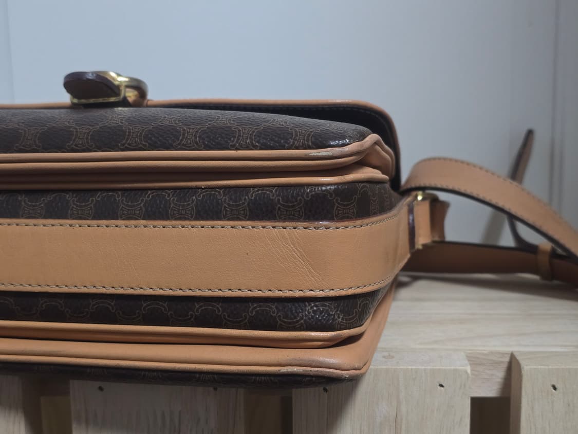 Celine 셀린느 마카담 크로스백 상품이미지6