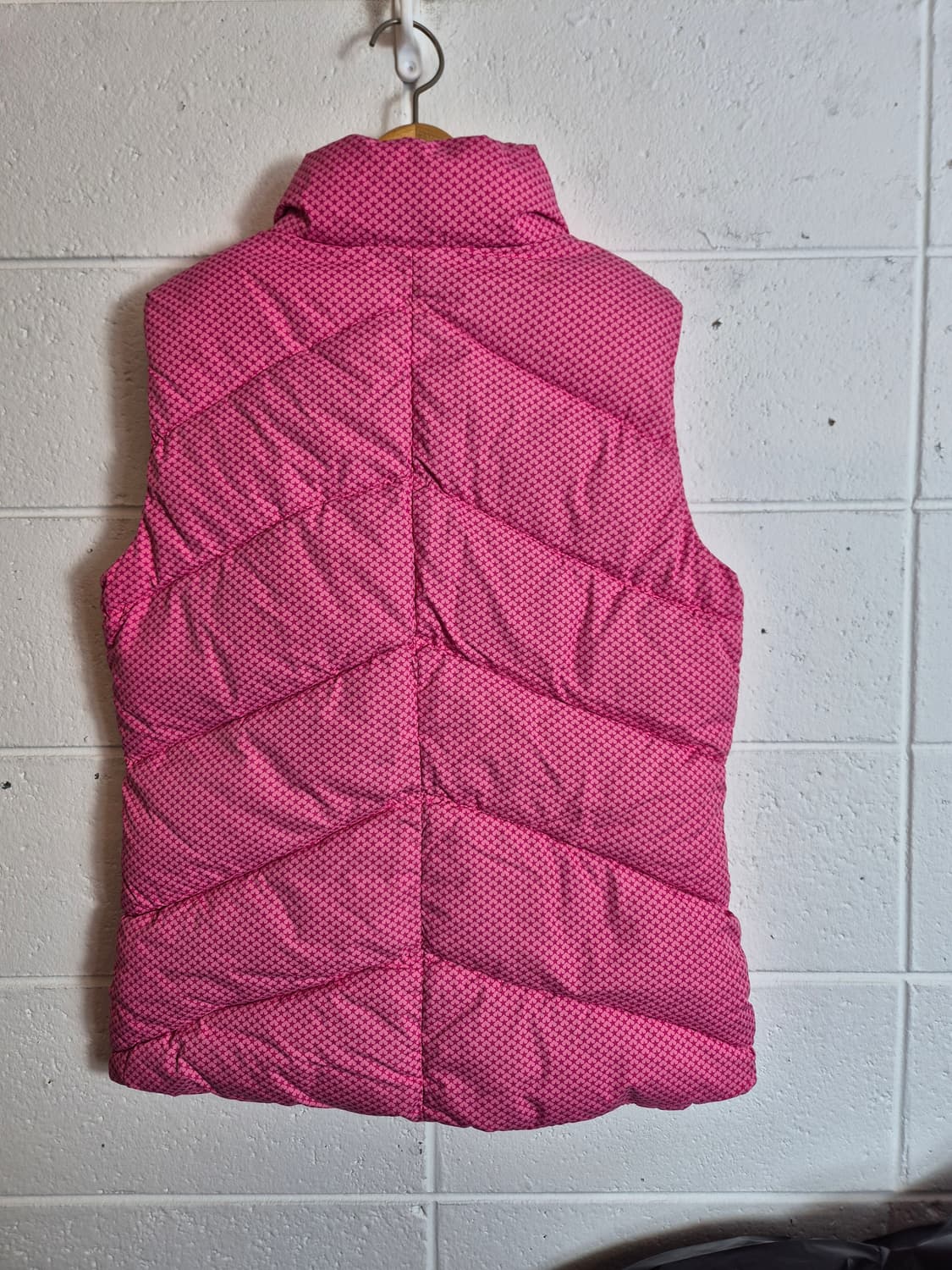 80)나이키 여성 핑크 패턴 패딩 조끼 상품이미지3