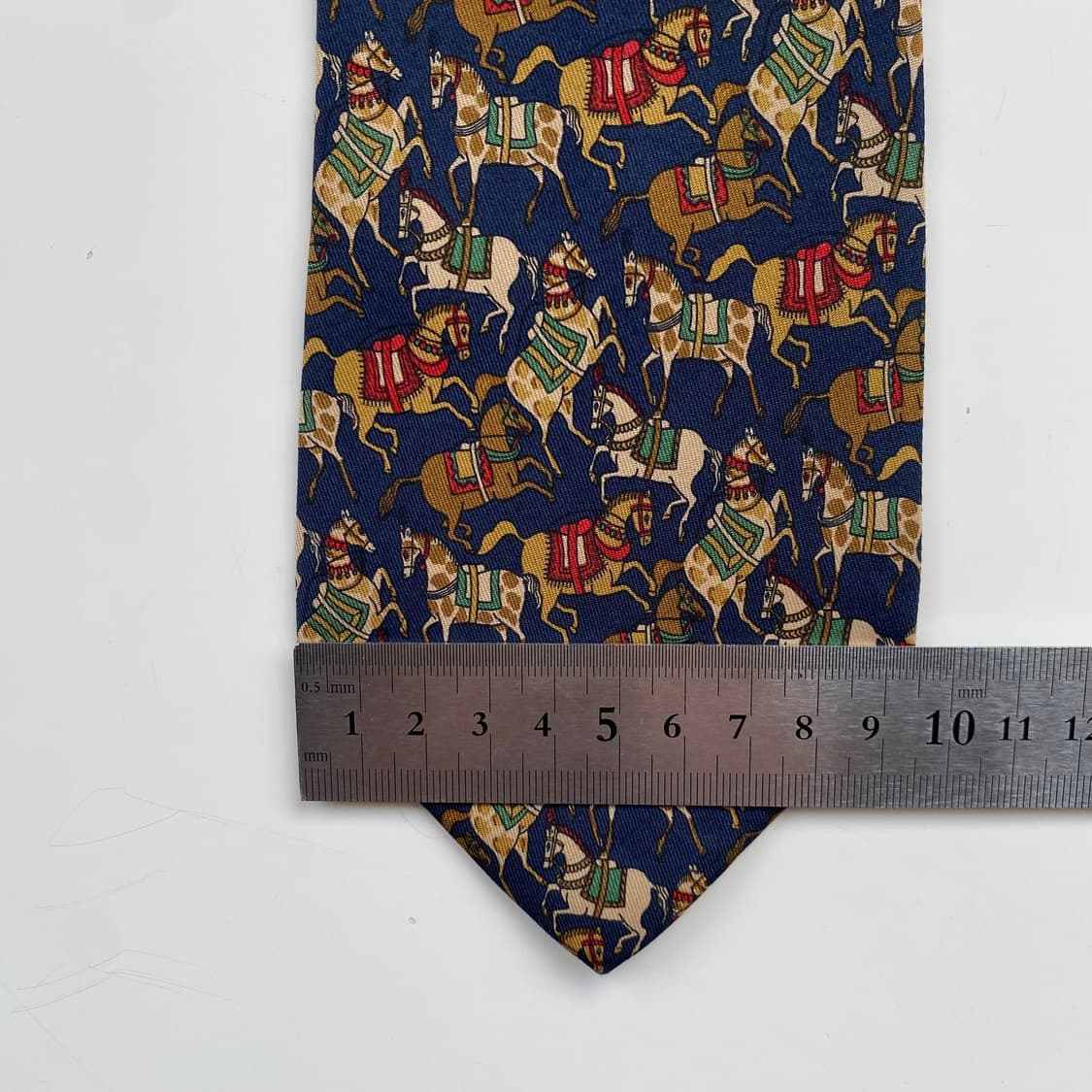 페레가모(Ferragamo) 명품 정품 넥타이 상품이미지8