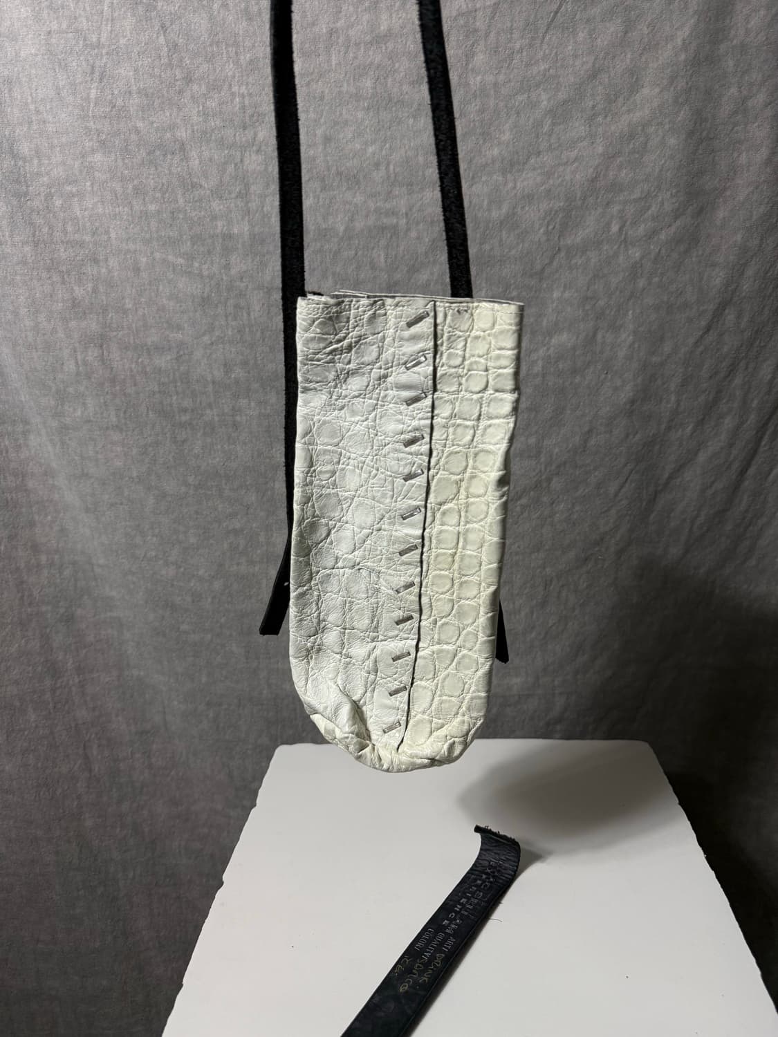 Isaac Sellam Ice Leather Cross Bag 상품이미지4