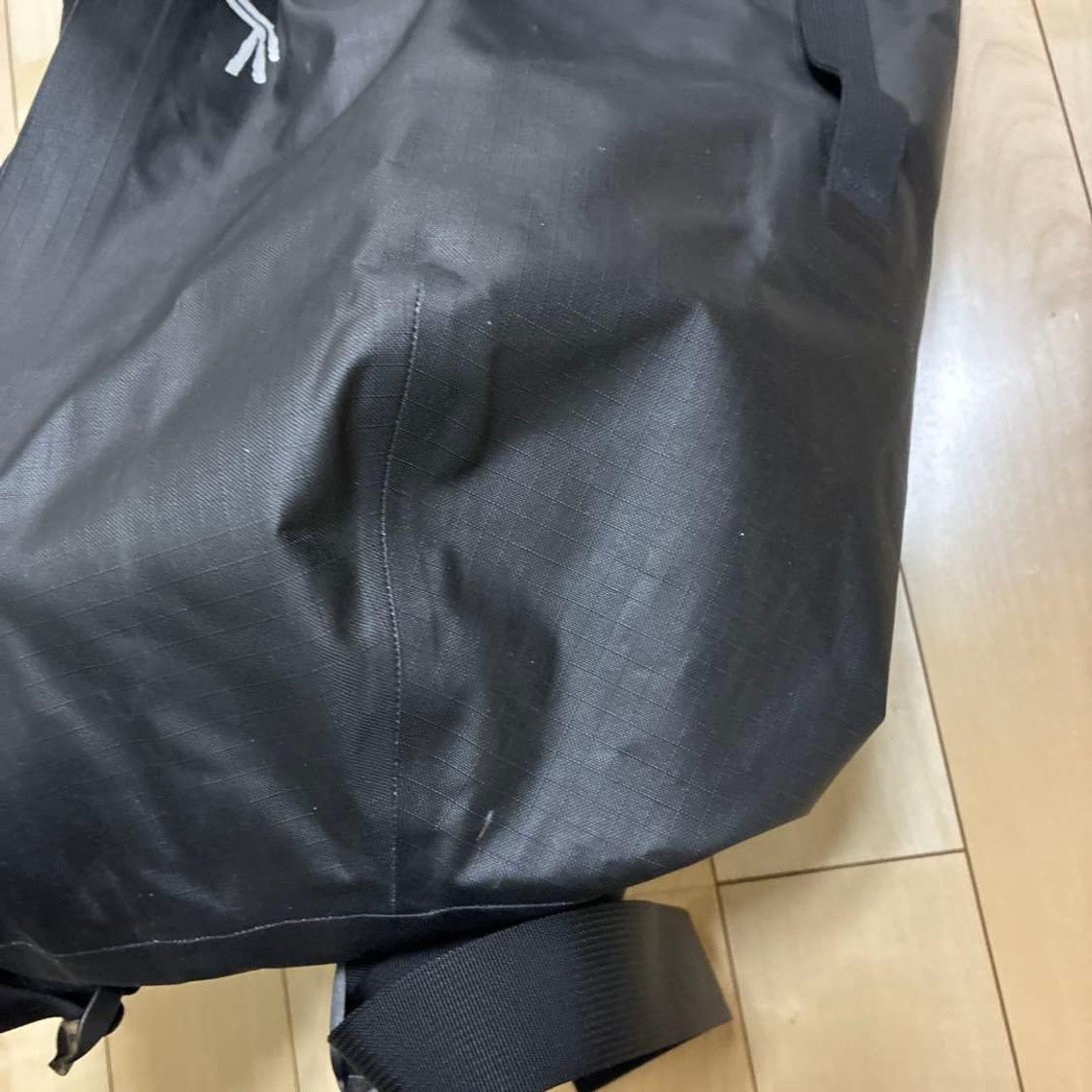 아크테릭스의 캐리어 더플백 50L 블랙 상품이미지8