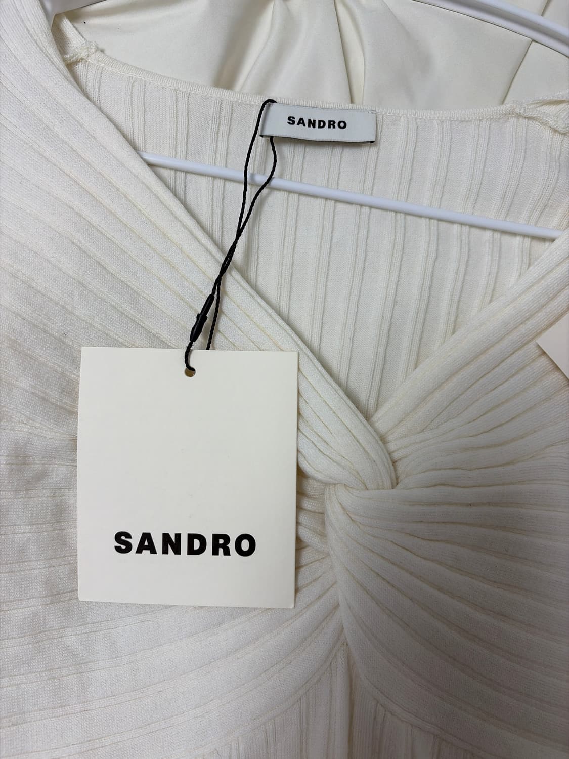 산드로 아이보리 꼬임 니트 새제품 상품이미지6