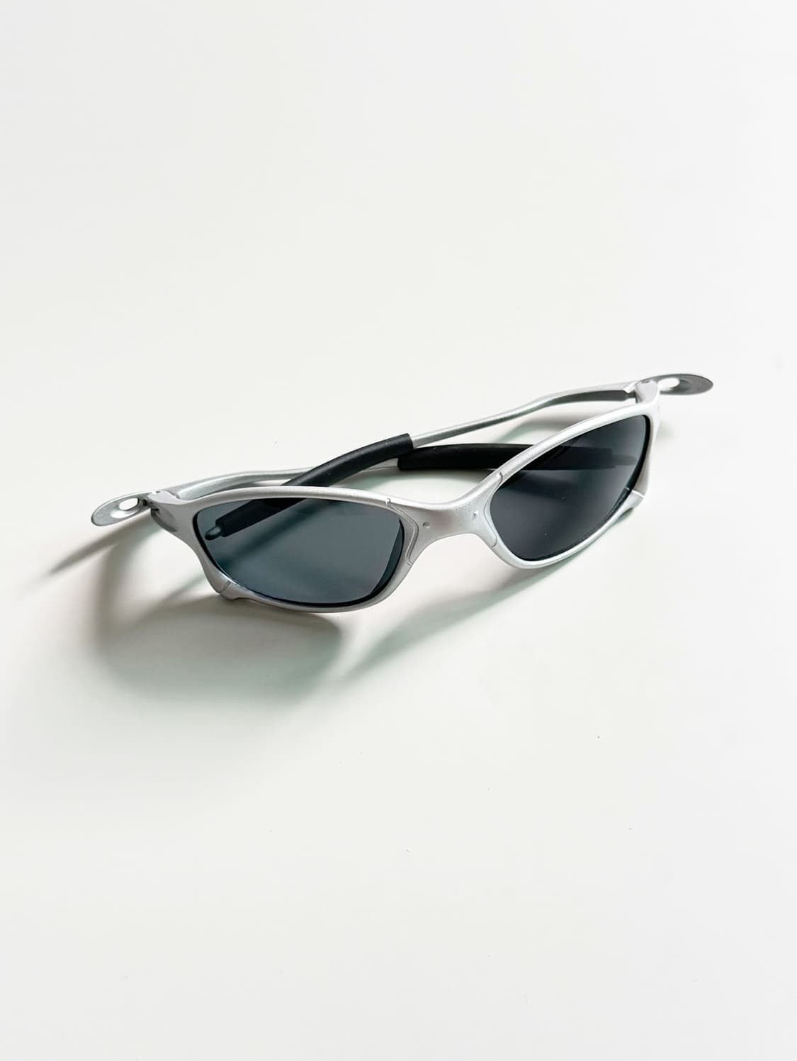 실버 랩어라운드 스포티 쉴드 메탈 빈티지 선글라스 상품이미지1