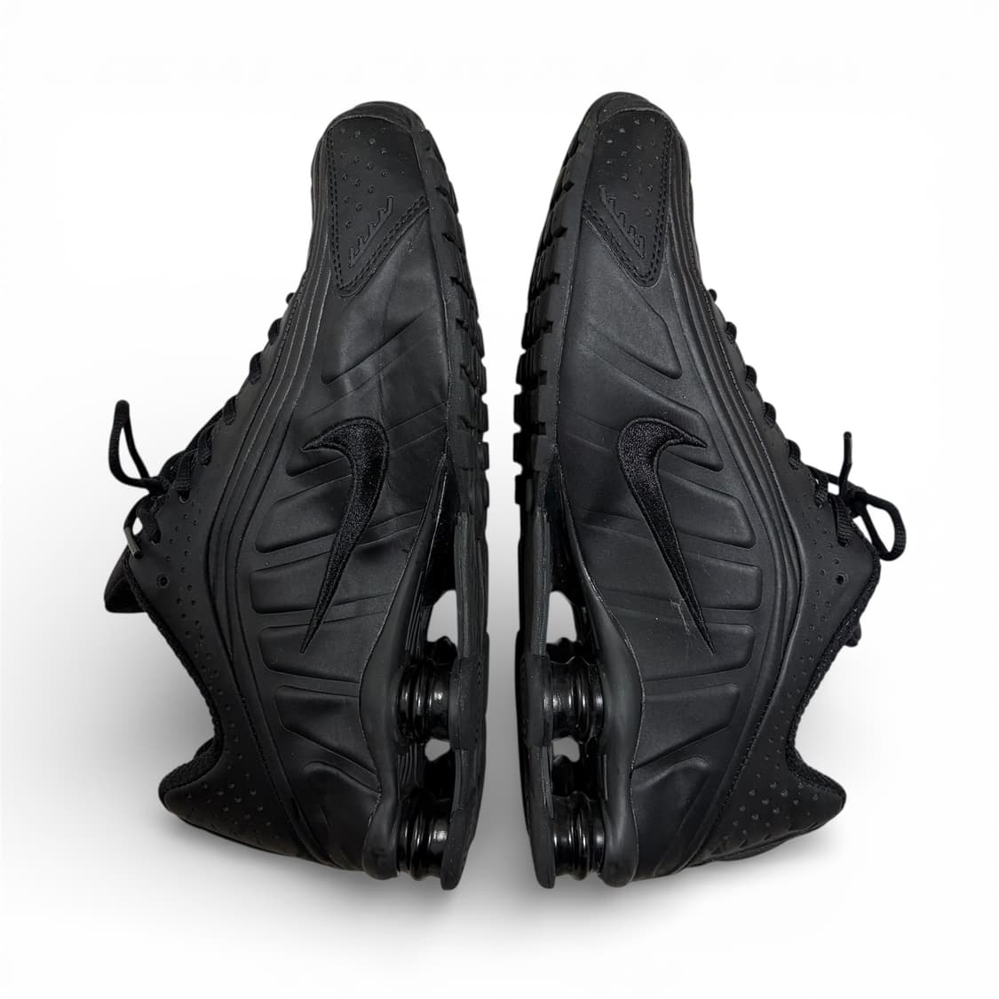 2019 나이키 샥스 R4 트리플 블랙 상품이미지4