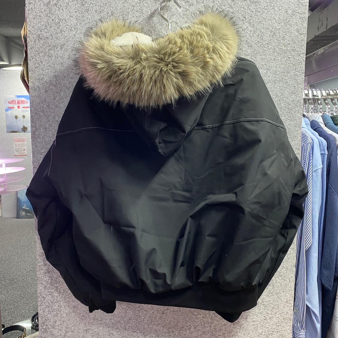 빈티지 라쿤 퍼 절개 블랙 크롭 후드 패딩 점퍼 B3919   상품이미지3