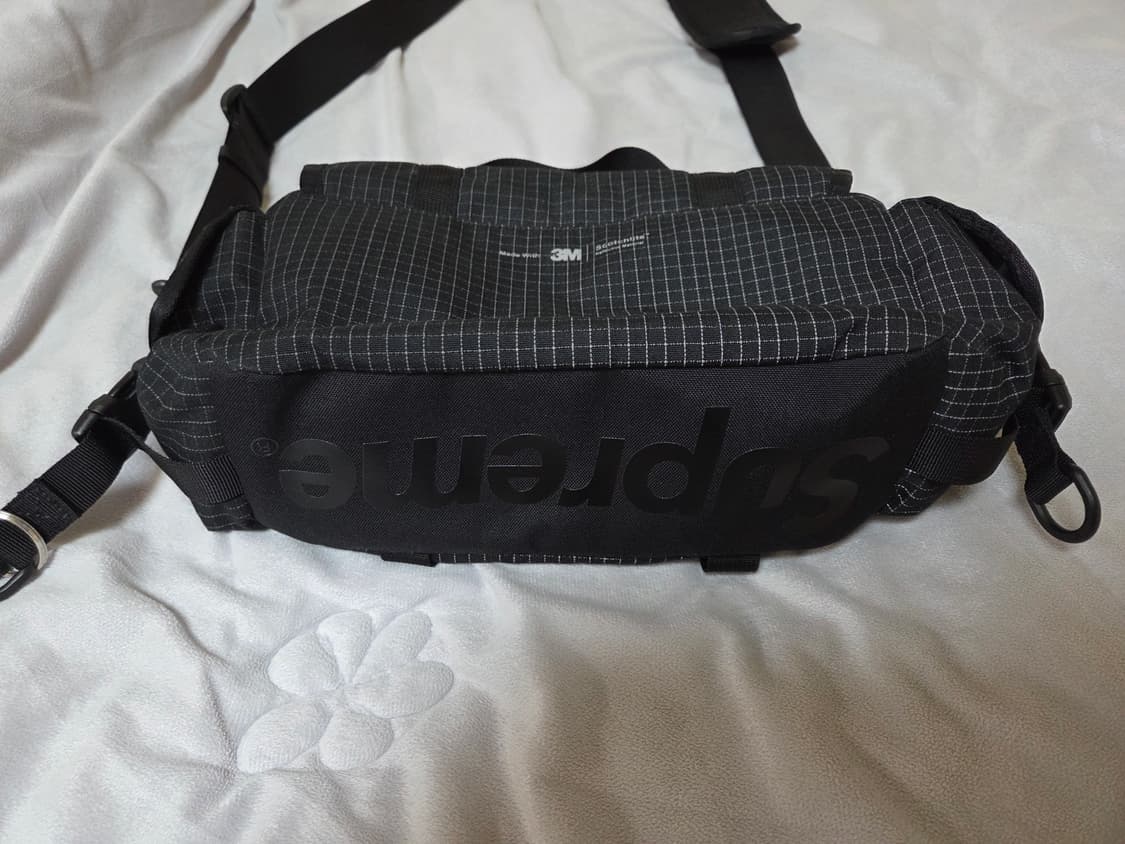 슈프림 미니 더플백 24SS, 립스탑 키체인 상품이미지3