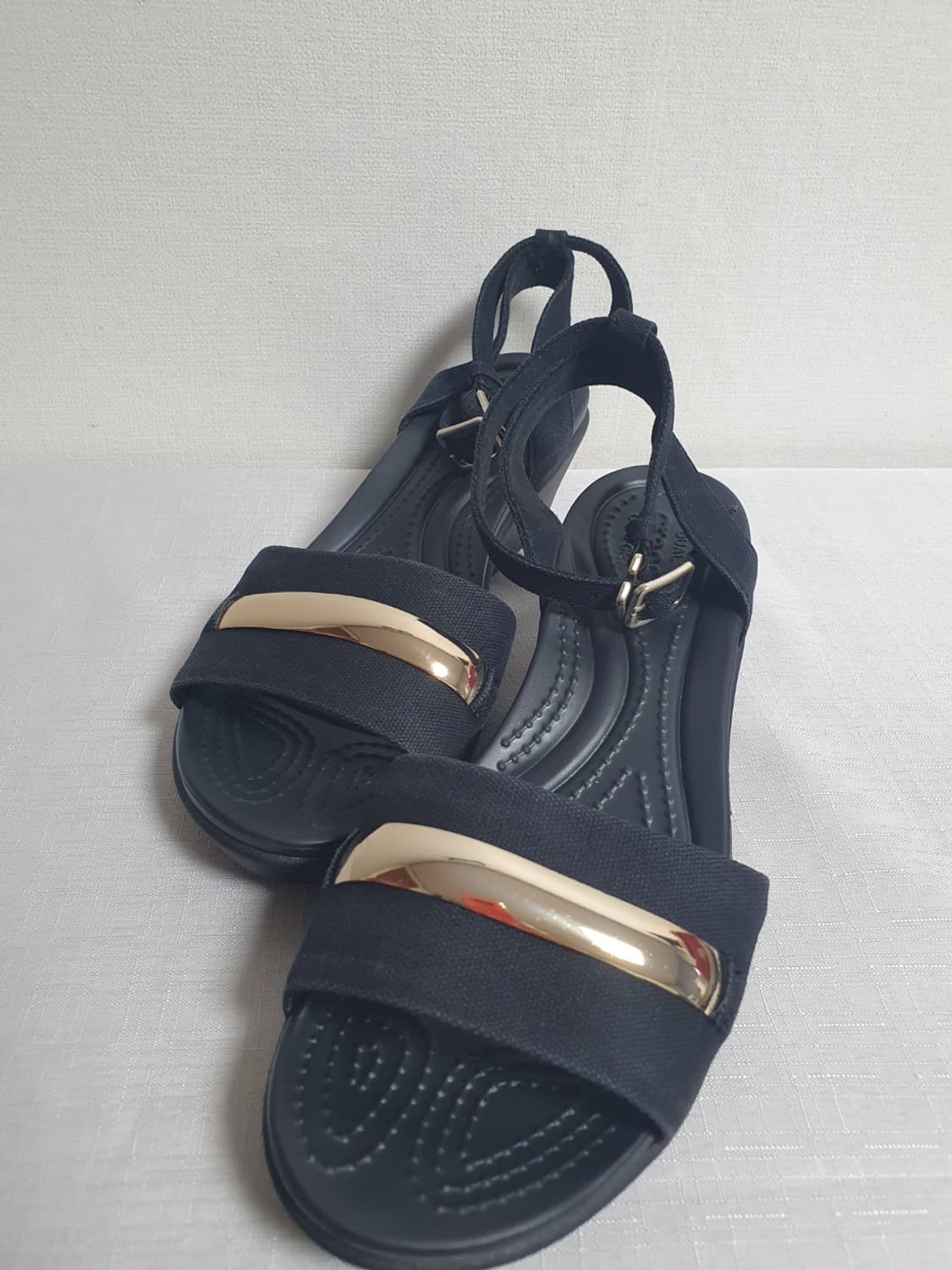 240mm 크록스 레이안 메탈블록 웨지샌들 블랙 상품이미지8