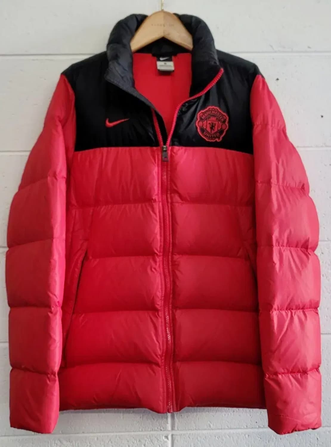 나이키(남여공용) 맨체스터유나이티드(맨유) 덕다운(오리털) 패딩 판매1 상품이미지2