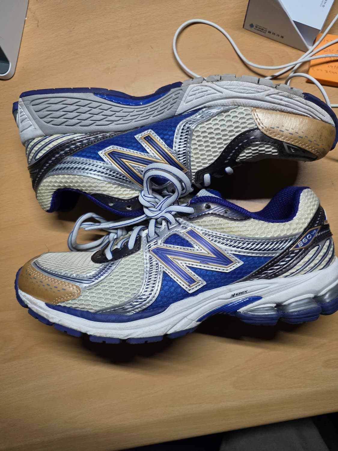 뉴발란스 x 에메 레온 도르 860v2 블루 275 상품이미지1