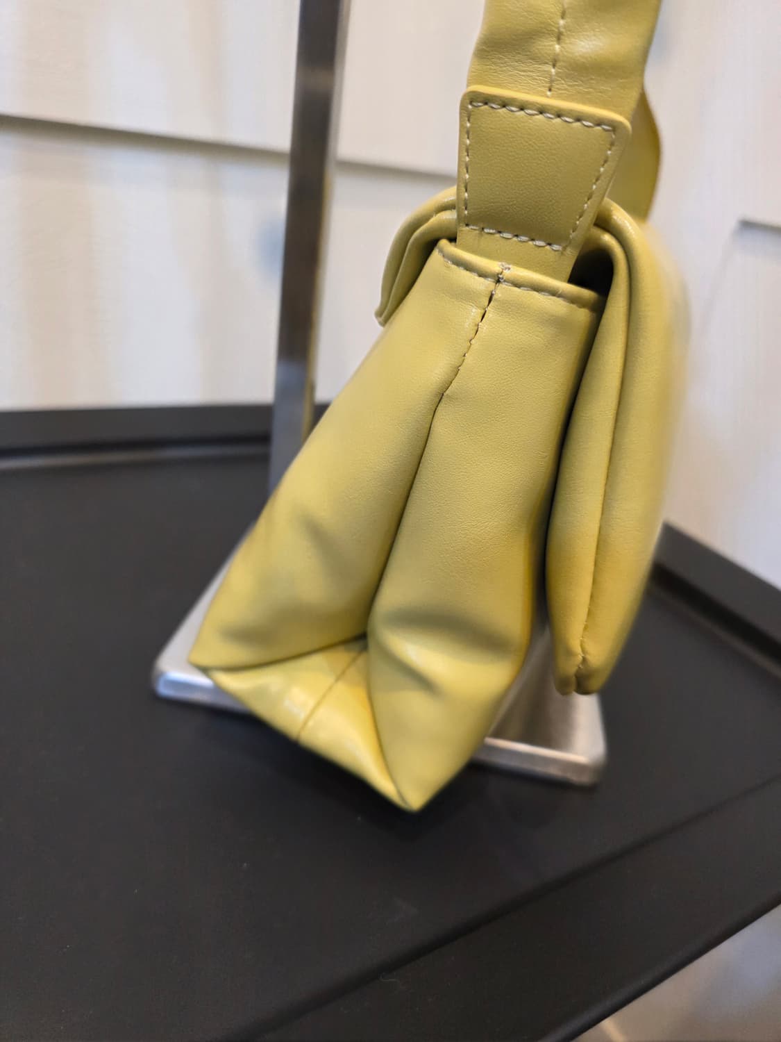 스탠드오일 플러피 가방 상품이미지3