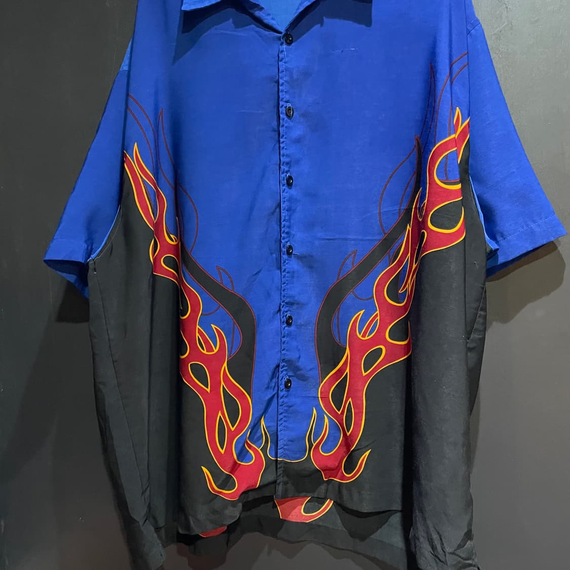 no boundaries frame shirt 후루츠패밀리