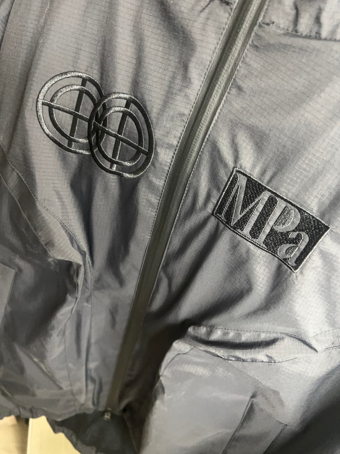 플라스틱프로덕트 바람막이 L 상품이미지2