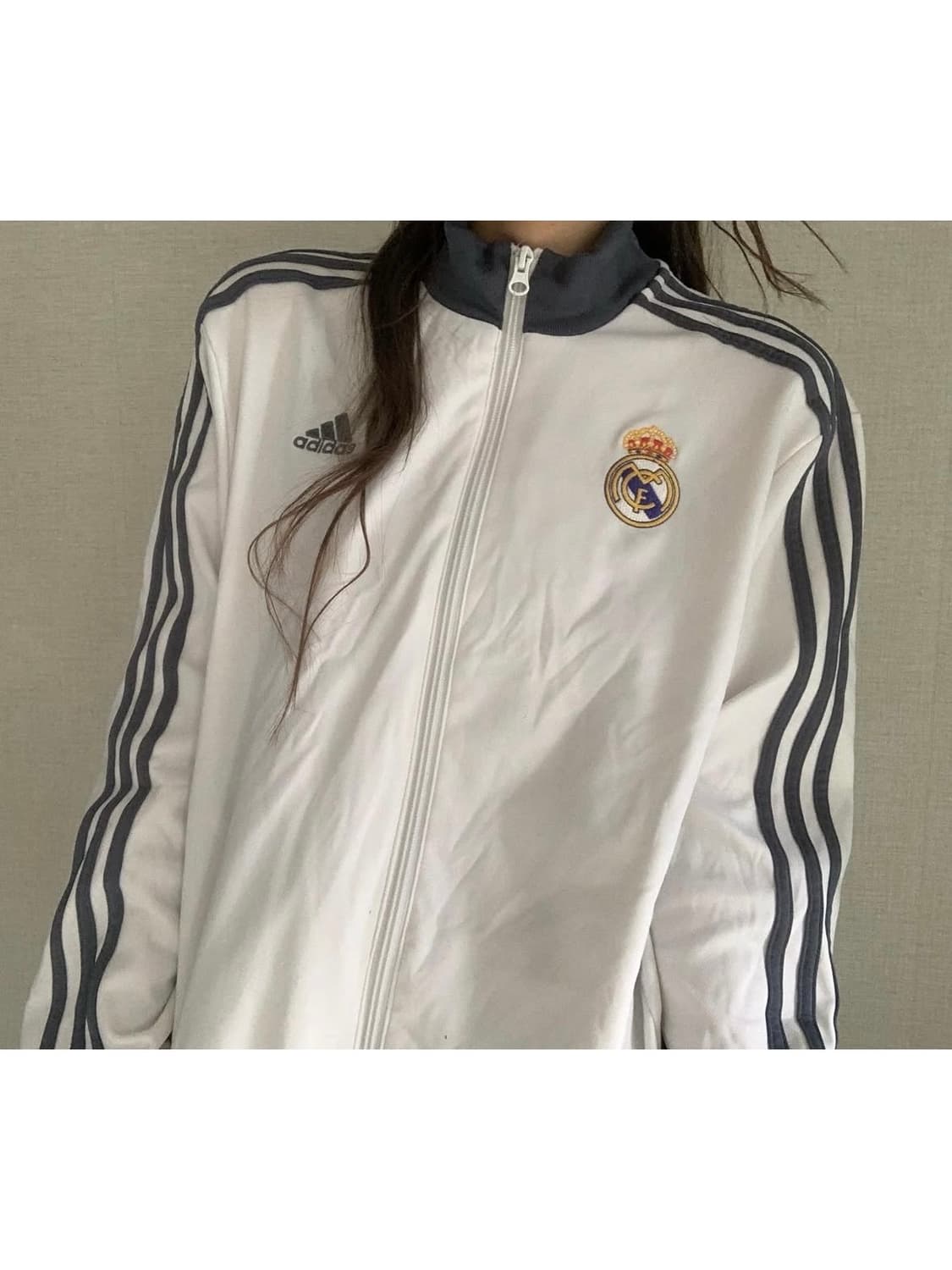 레알마드리드 아디다스 집업 흰회 상품이미지5
