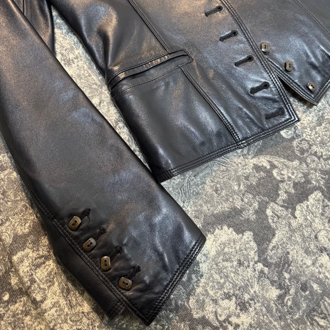 램스킨 슬림버튼 레더 자켓 상품이미지5