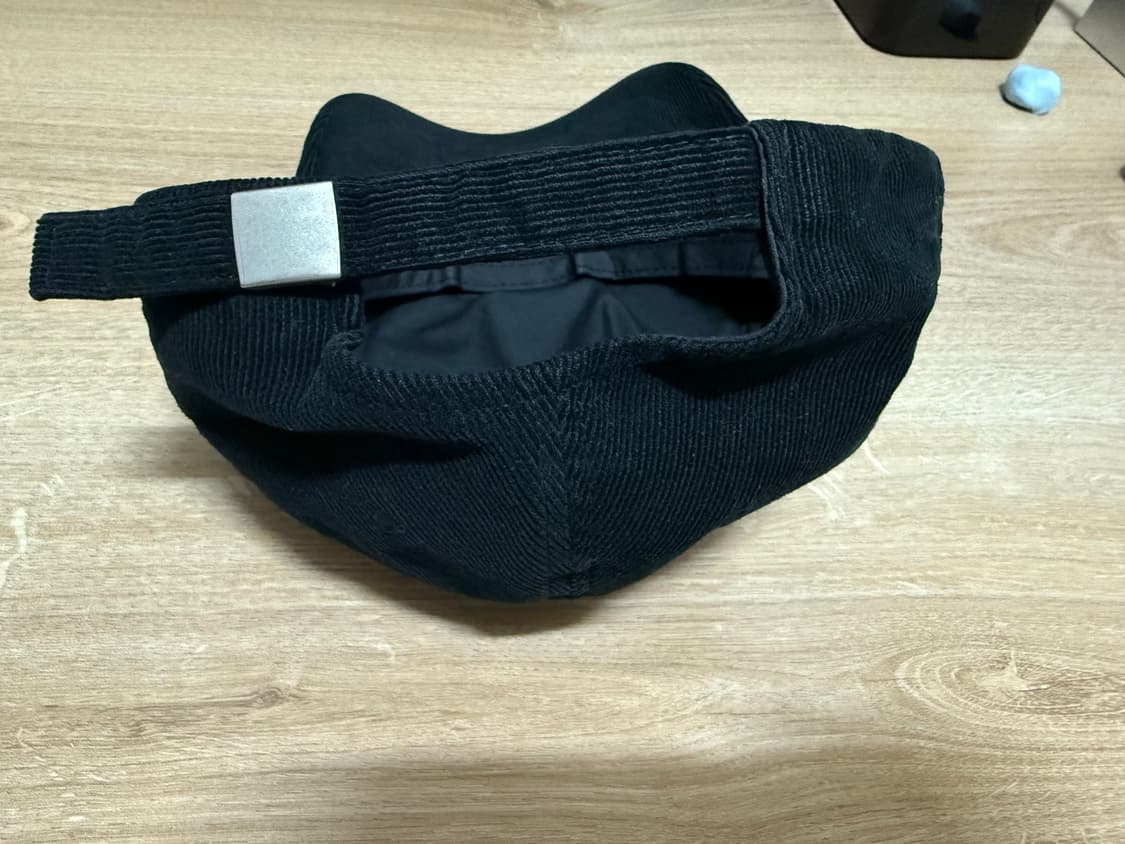 더뮤지엄비지터 존버거맨 볼캡 상품이미지2