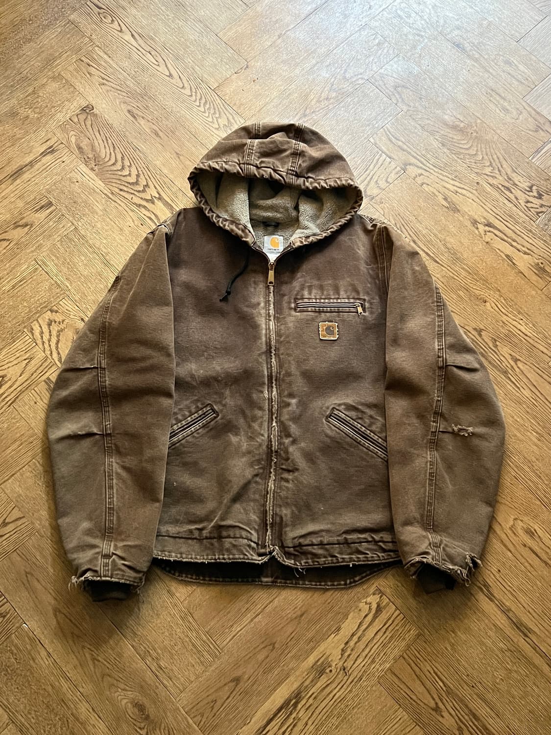 [M]칼하트 USA J141 빈티지 워싱 다크브라운 액티브 워크 자켓 상품이미지1