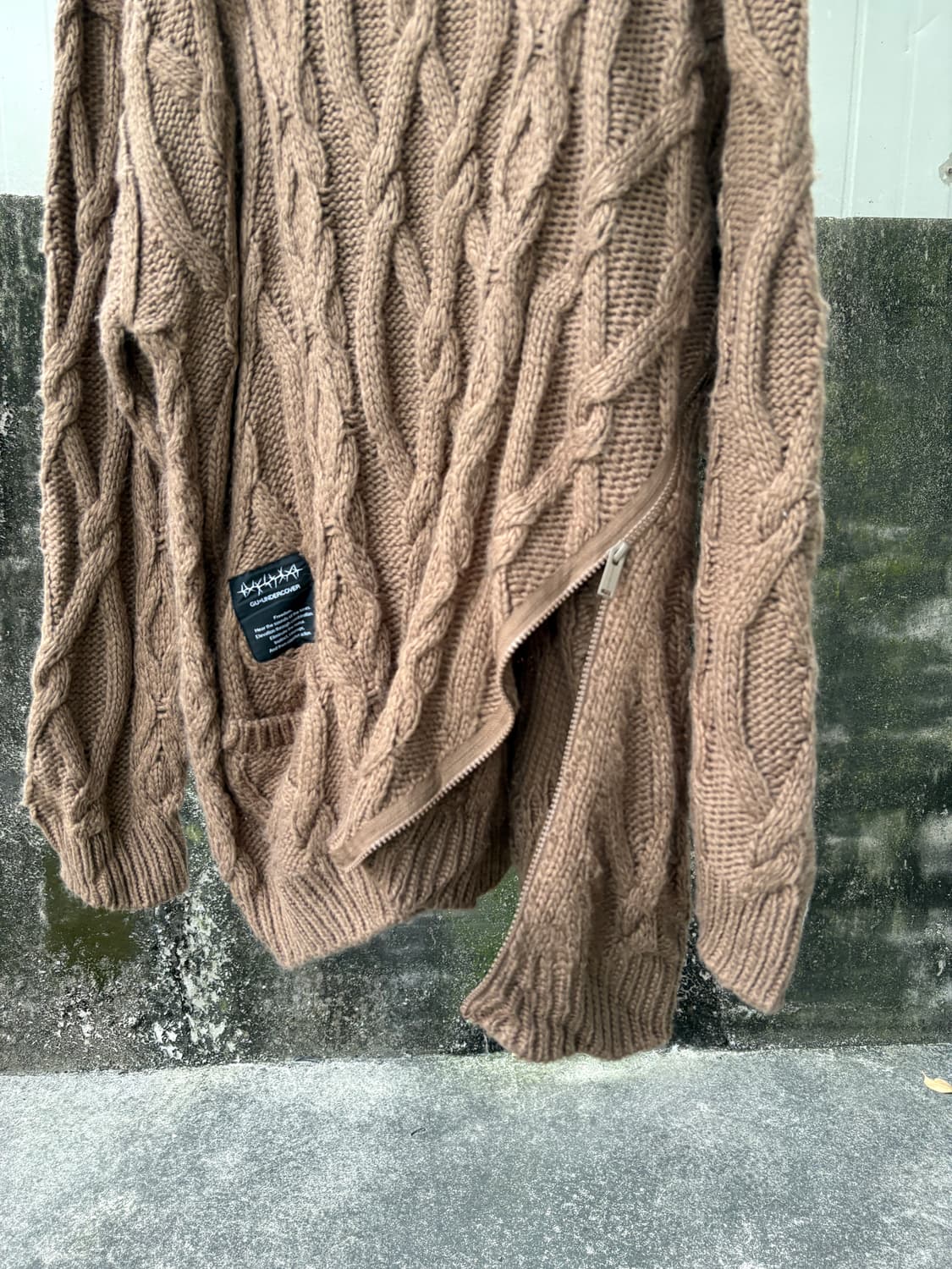 언더커버 x 지유 오버핏 니트 상품이미지4