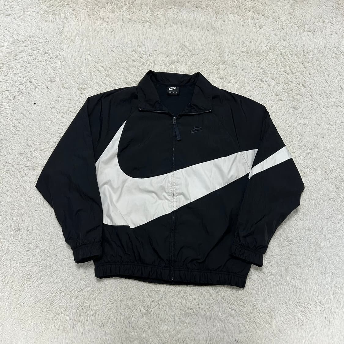 Nike Big Swoosh Windbreaker 상품이미지4