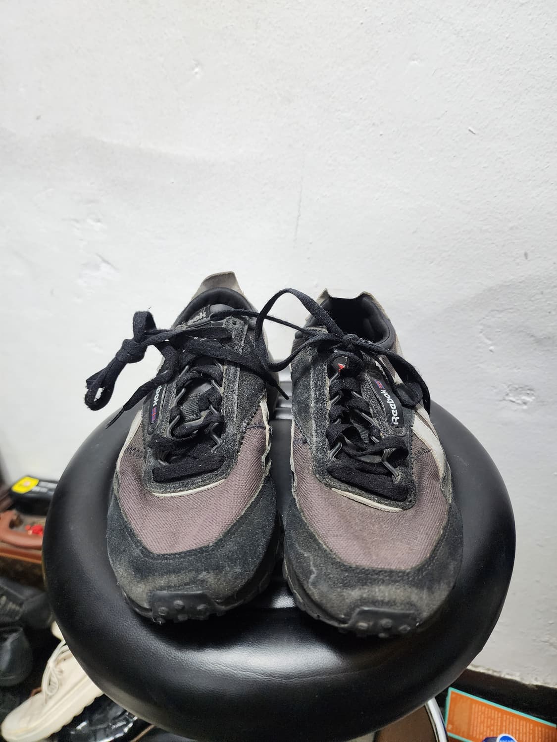 리복 클랙식 레더 레거시 고어텍스 스니커즈  상품이미지6