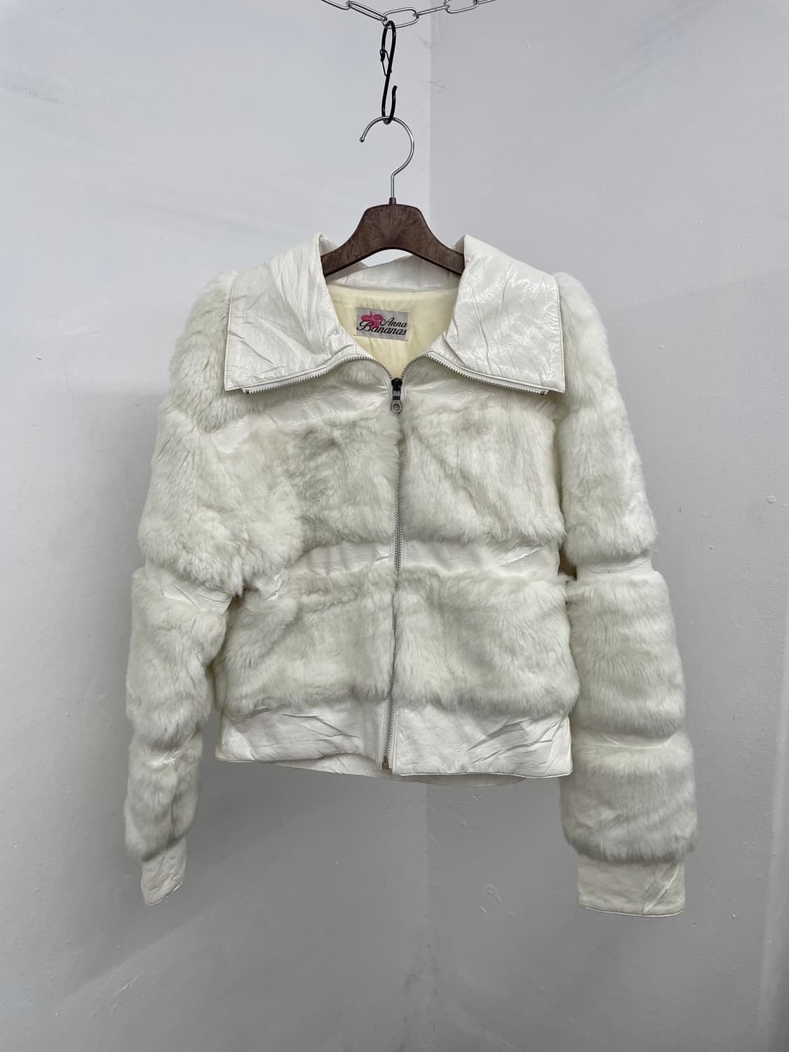 화이트 갸루 카라 퍼 자켓  상품이미지4