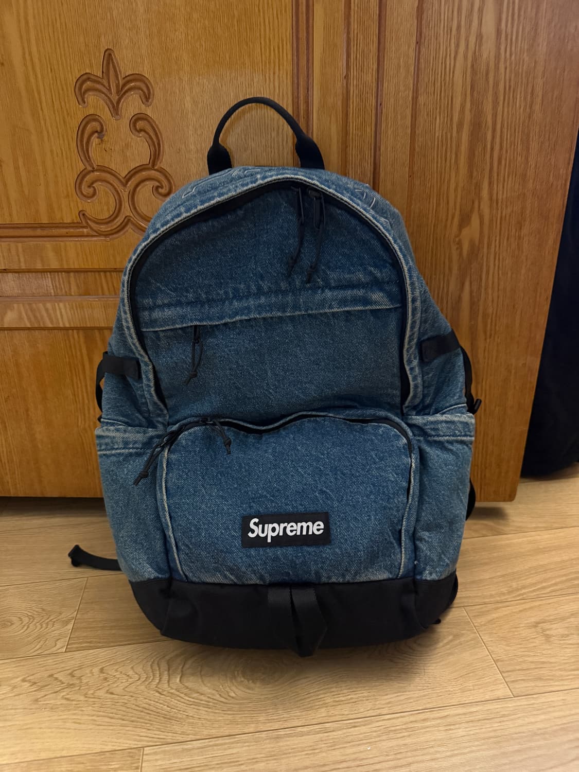 슈프림 데님 백팩 워시드 인디고 - 25FW 상품이미지2