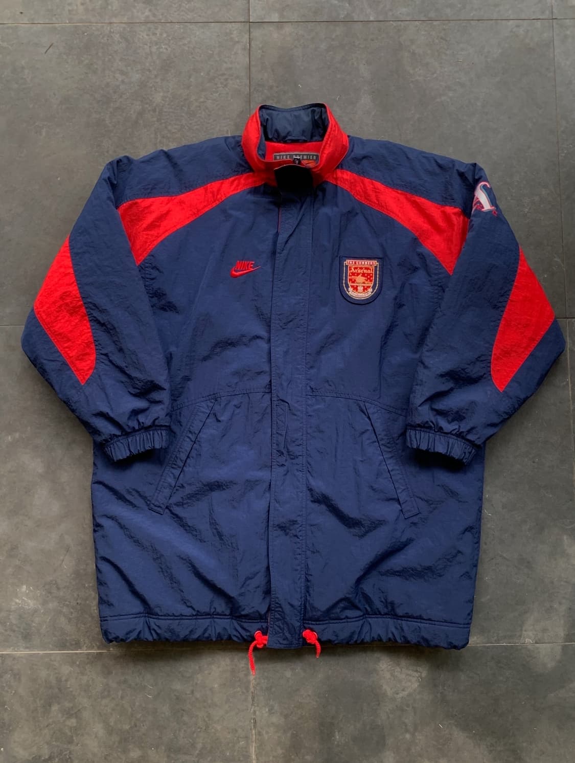 1996/97 나이키 아스날 벤치파카 상품이미지3