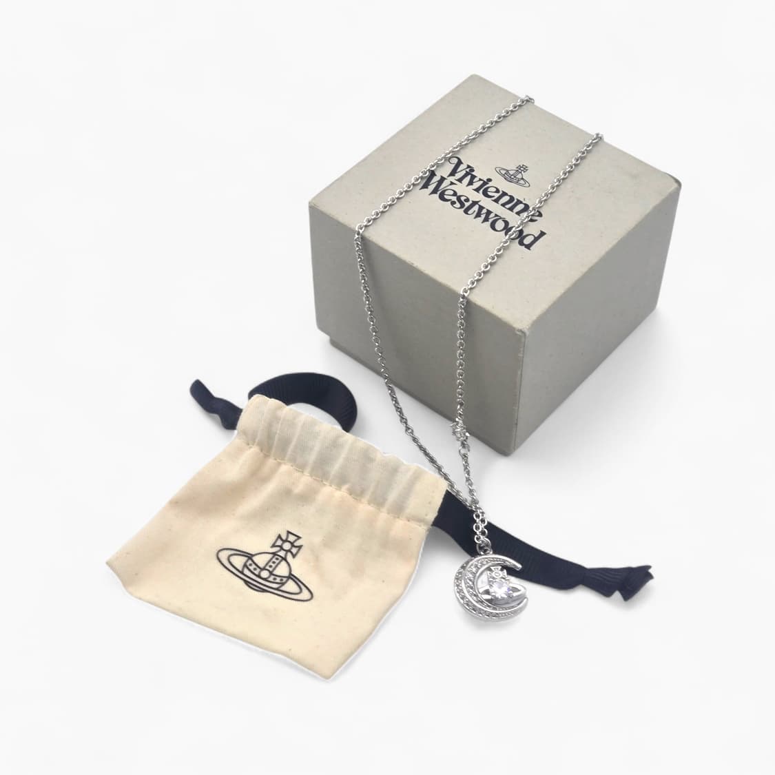 비비안웨스트우드 도리나 문 목걸이 상품이미지2