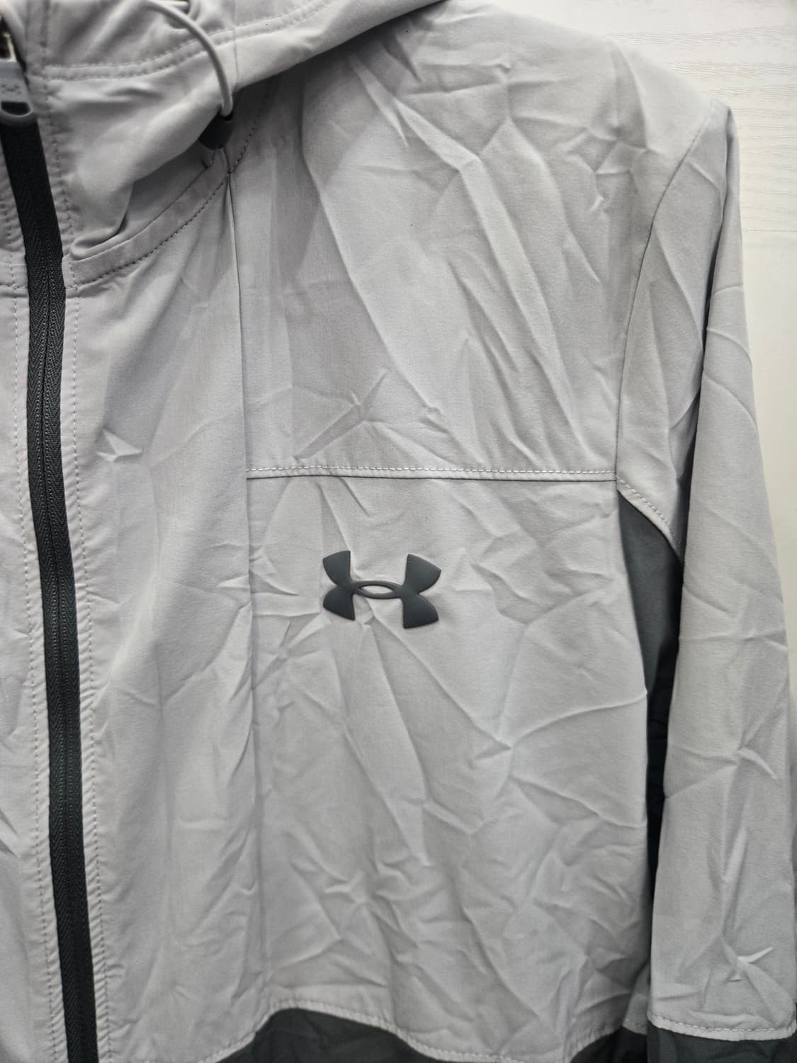 LG/G사이즈)) UNDER ARMOUR 언더아머 바람막이 점퍼! 상품이미지2