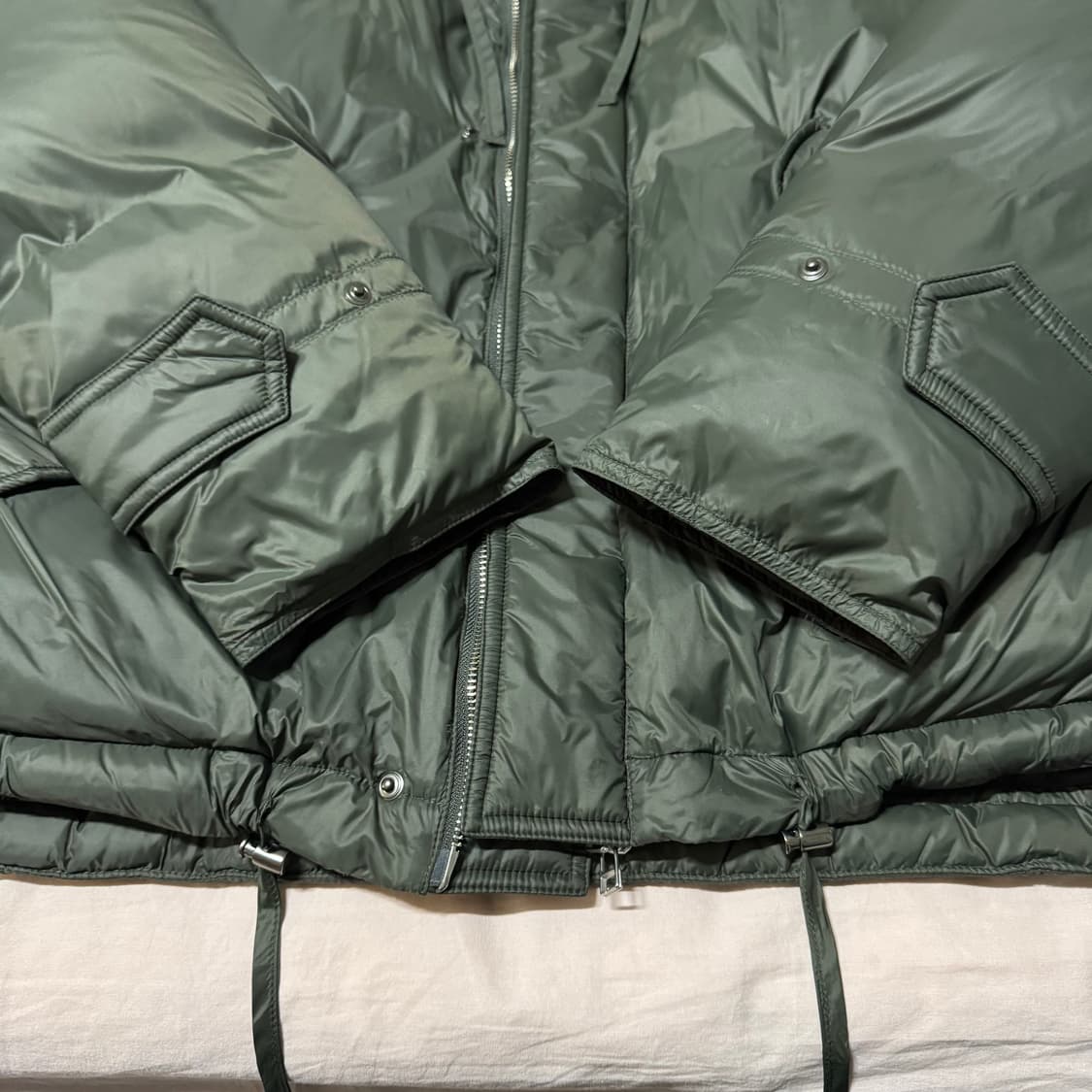 유스 m51 푸퍼 다운 판매합니다 상품이미지6