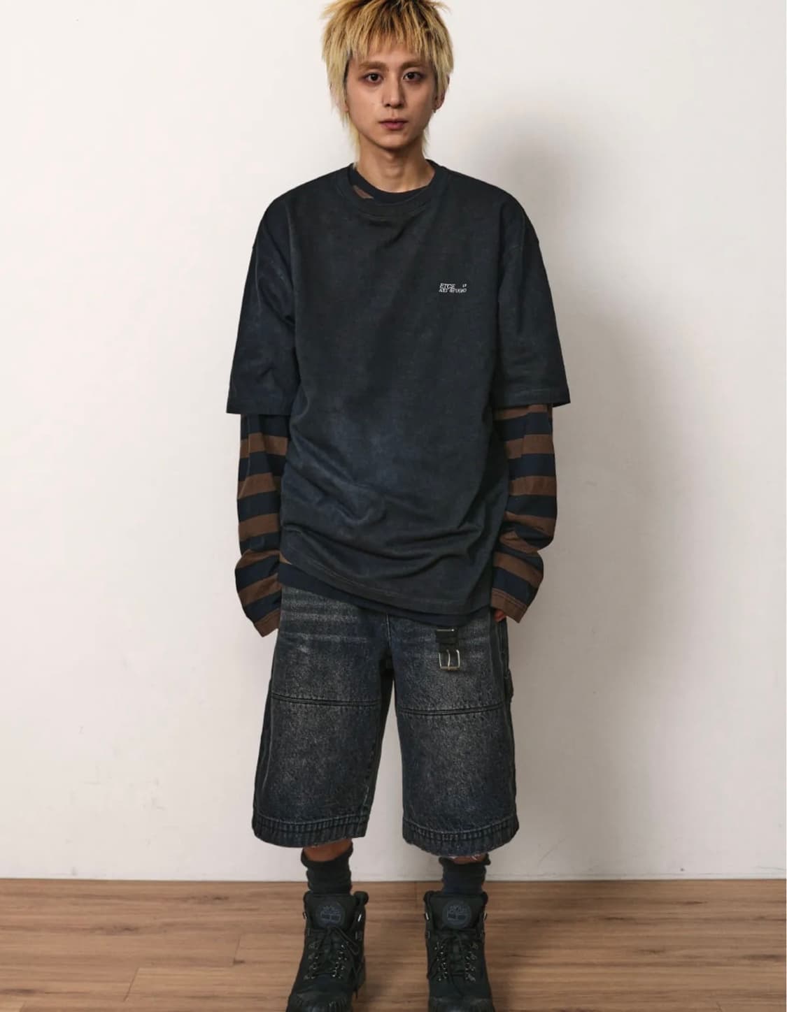 (중고/L) ETCE DENIM BERMUDA SHORTS (black) 상품이미지1