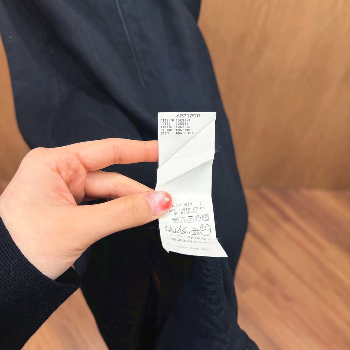 막스앤코 반팔 셔츠 카라 원피스 전면 풀 집업 시어 텍스처 디테일 블랙 상품이미지7