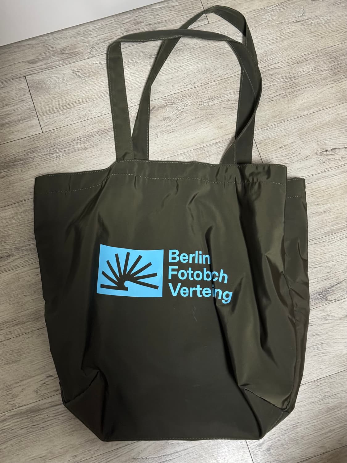 베를린포토북디스트리뷰션 BFV 001 BAG 브라운 상품이미지2