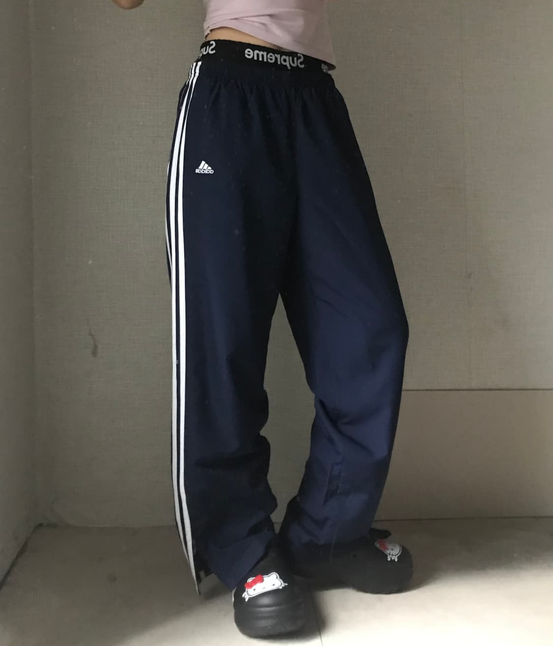 아디다스 네이비 와이드핏 트레이닝팬츠 상품이미지4