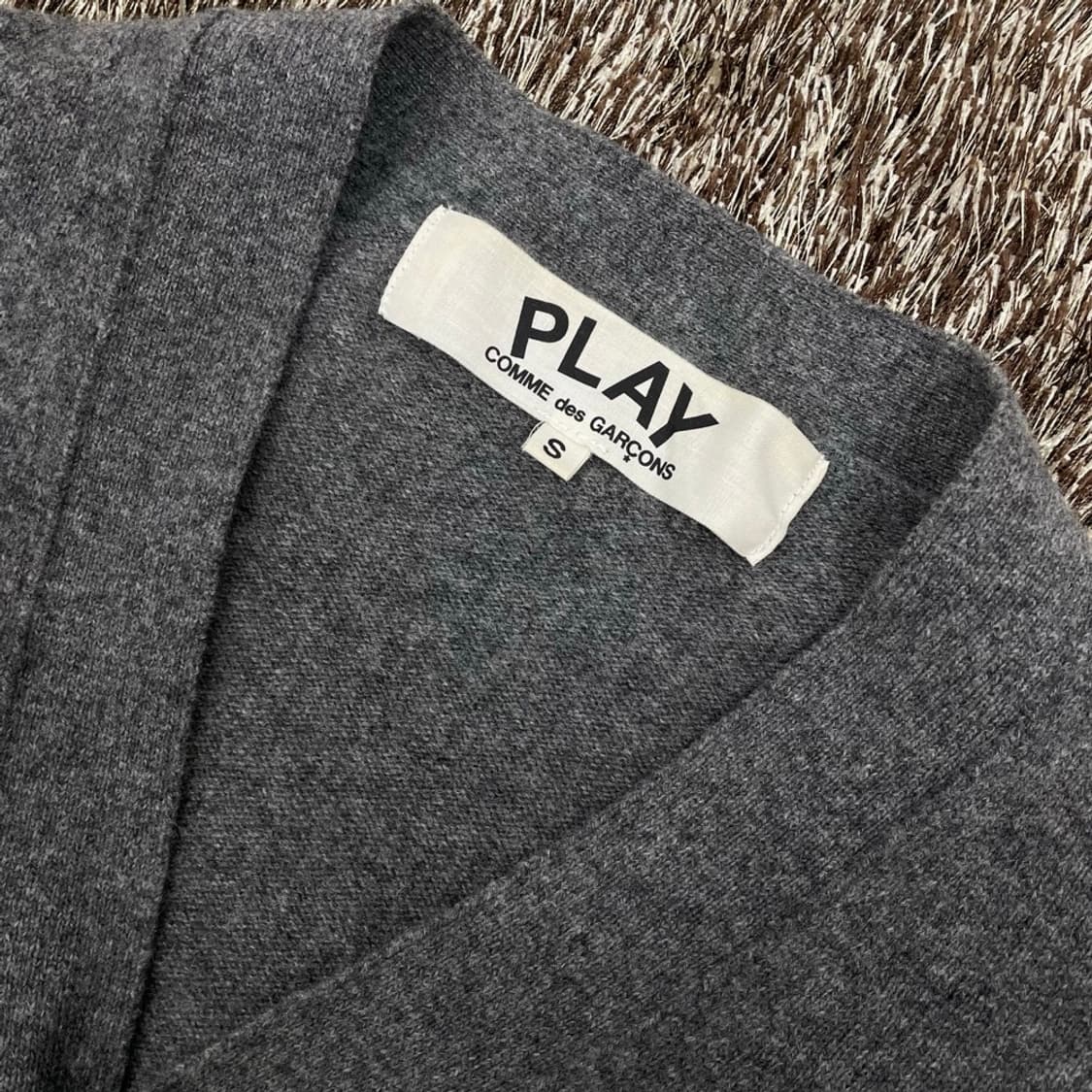 꼼데가르송 그레이 골드 하트 니트 가디건 S 상품이미지2