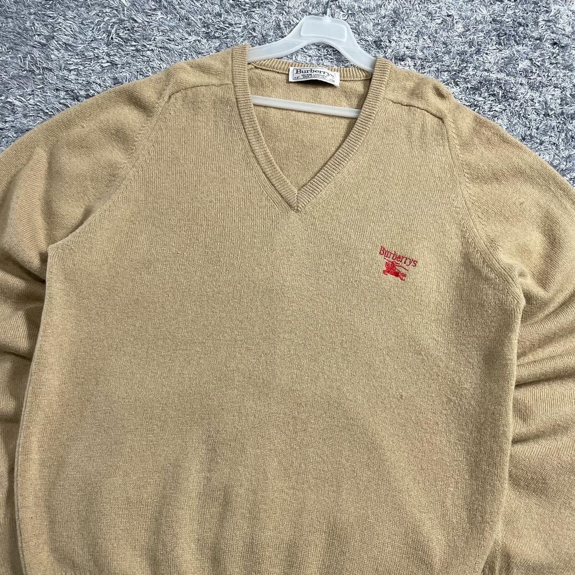 1990s 버버리 Burberry 기마로고 브이넥 니트 상품이미지3