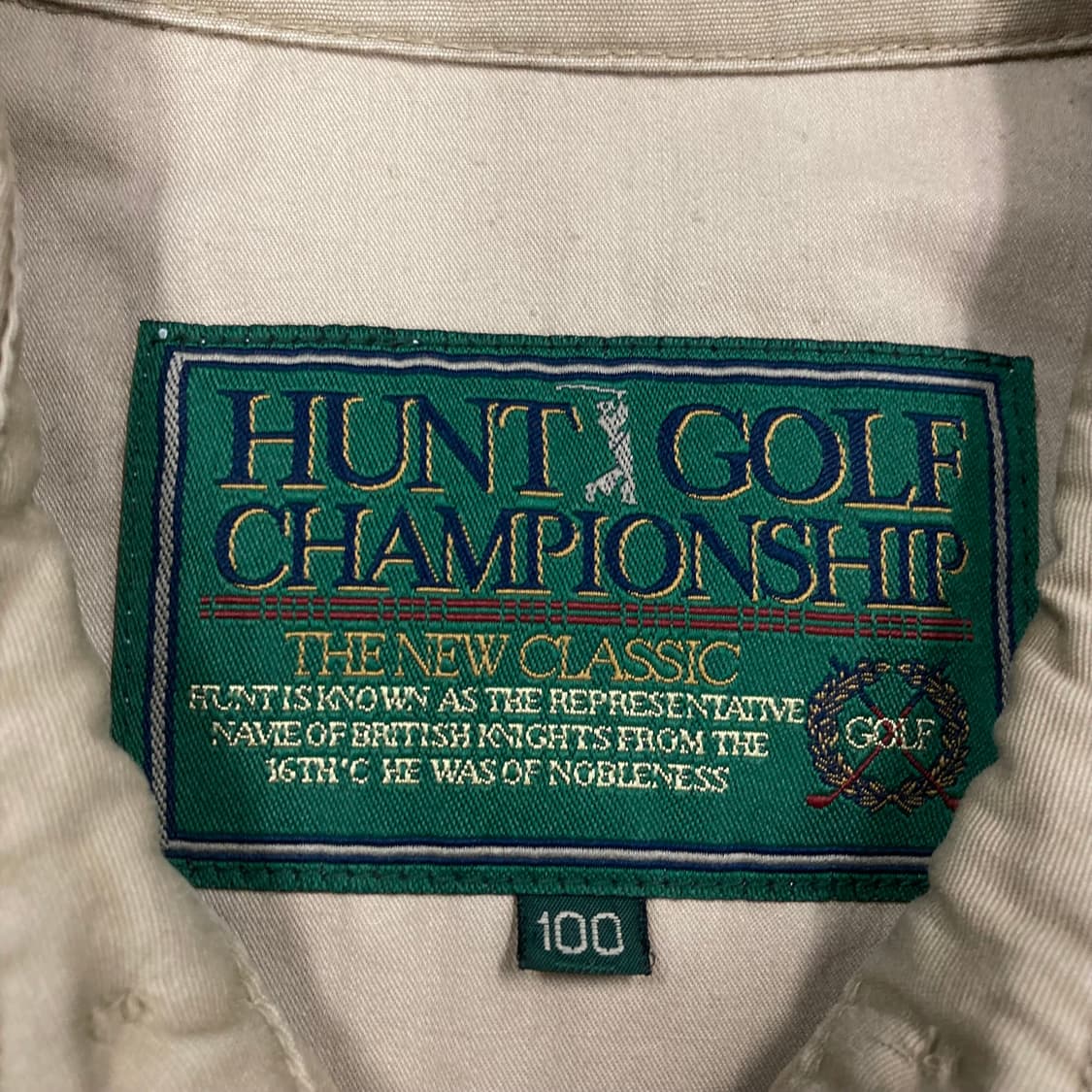 헌트 베이지 컬러 스몰 로고 스윙탑 자켓 상품이미지3